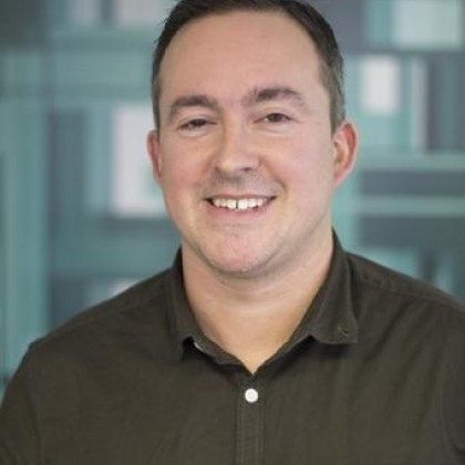 Simon Barratt photo}