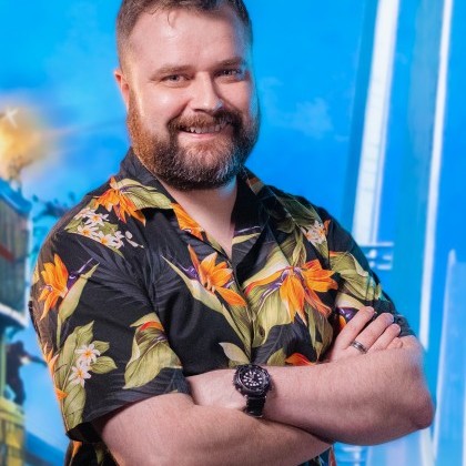 Robert Macdonald photo}