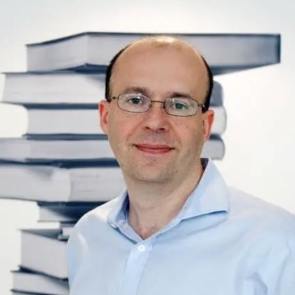 Nicholas Lovell photo}