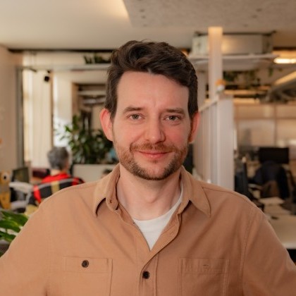 Peter Pashley photo}